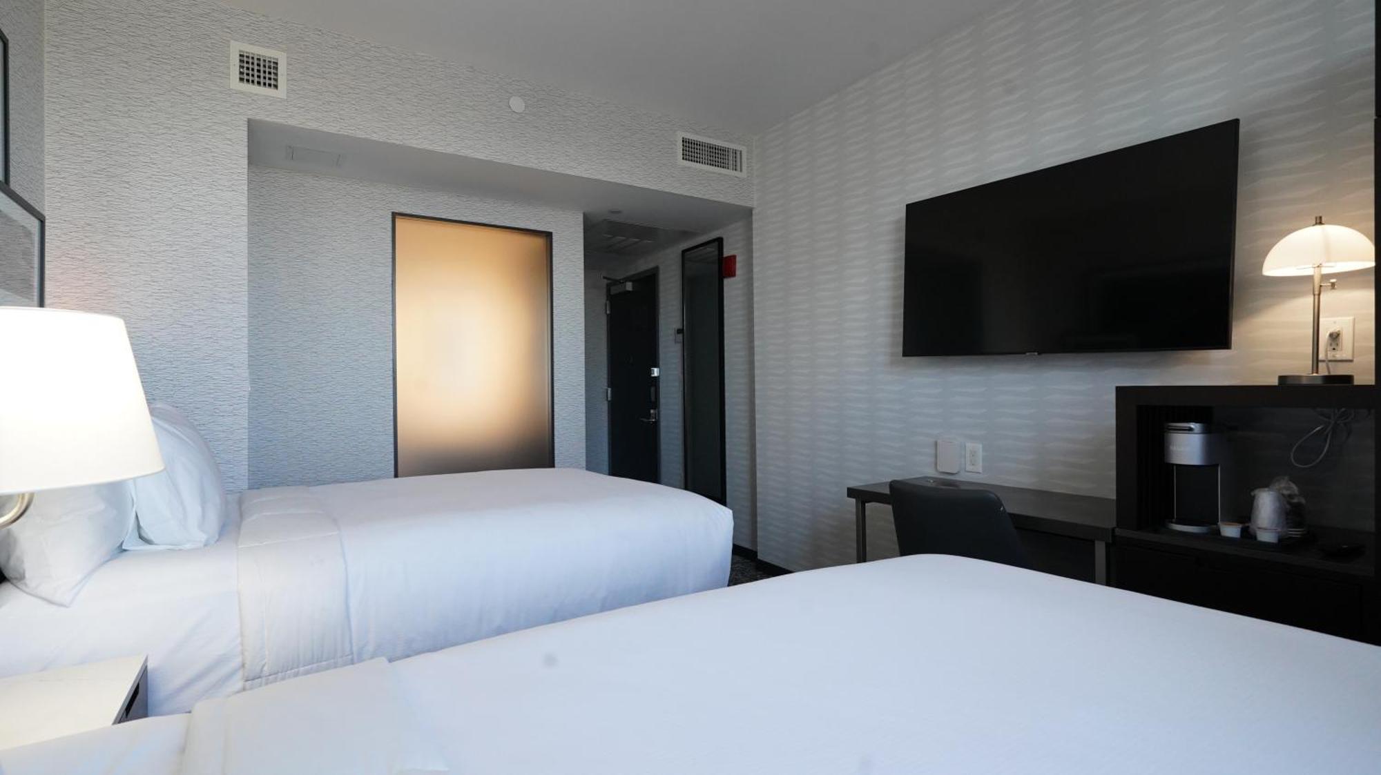 Doubletree By Hilton Long Island City, Ny New York Extérieur photo